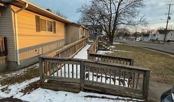 1302 N Eaton St, Albion, MI 49224