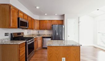 6108 JOUST Ln, Alexandria, VA 22315