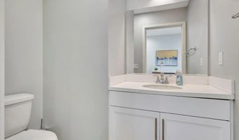 316 Antoni Gln 906, Escondido, CA 92025