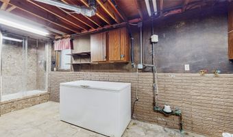 512 12th Ave NW, Altoona, IA 50009