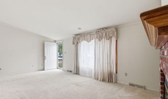 24 COASTAL Dr, Berlin, MD 21811