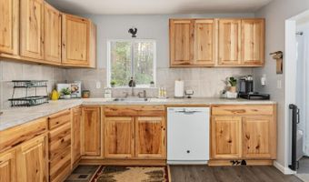 885 Summit View Rd, Arnold, CA 95223