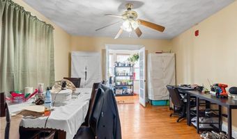 189 Smith St, Cranston, RI 02905