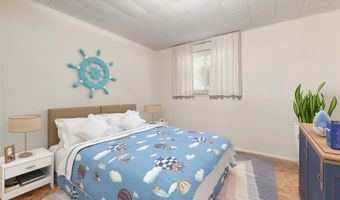 539 Newark St, Aurora, CO 80010