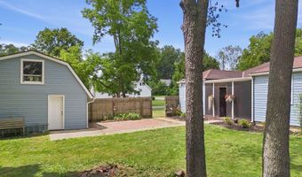 829 Lake Dr, Ashland, OH 44805