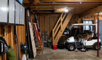 925 S 2nd St, Aberdeen, SD 57401