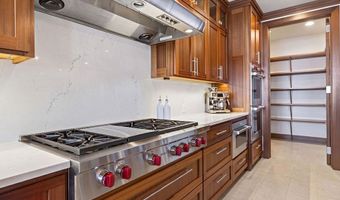 78-7032 MOLOLANI St, Kailua Kona, HI 96740