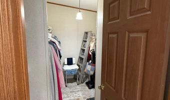 4955 S 40th Rd, Aldrich, MO 65601