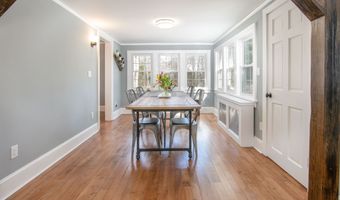 28 Rock Cut Rd, Bridgewater, CT 06752