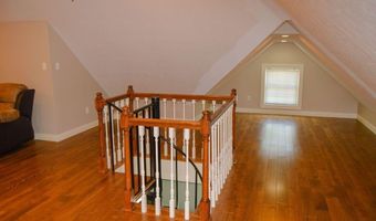 166 Castleton Dr, Bardstown, KY 40004