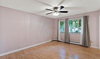 6005 More Ln, Anchorage, AK 99504