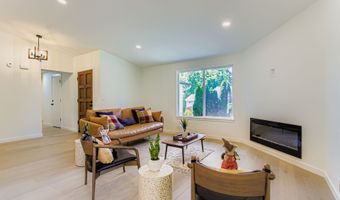7650 SW ESCALON Pl, Beaverton, OR 97008