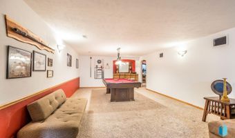 1109 S Parkview Blvd, Brandon, SD 57005