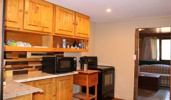 30 Seven Oaks Rd 30, Angelus Oaks, CA 92305
