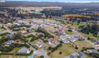 3868 GRANT Pl, Bandon, OR 97411