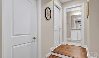 14 Cord Grass Ln, Savannah, GA 31405