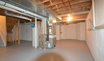 105 BOLTON Ct 156, Ambler, PA 19002