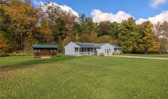 1945 Dadeyville Rd, Austinburg, OH 44010