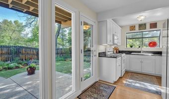 2365 Juniper Ave, Boulder, CO 80304