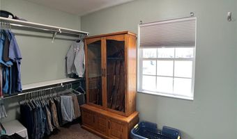 10306 Hemlock St NW, Annandale, MN 55302