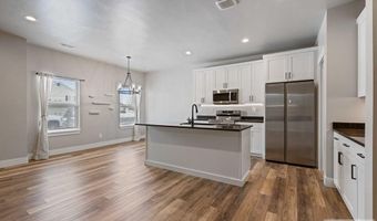 2997 Sunburst Dr, Ammon, ID 83406