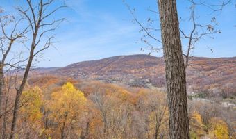 24 Peach Tree Rd, Alloway, NJ 07462