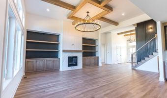 2217 Golfview Dr, Auburn, IN 46706