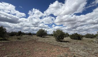 1 Hideaway Rd, Ash Fork, AZ 86320