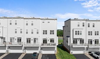 23158 HORSESHOE TRAIL Sq, Brambleton, VA 20148