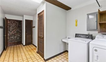 711 OAK KNOLL Cir, Auburn, AL 36830