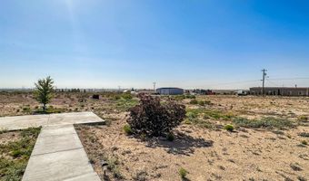 7408 Conestoga Rd, Carlsbad, NM 88220