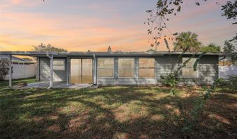 520 FAIRFAX Ln, Apollo Beach, FL 33572