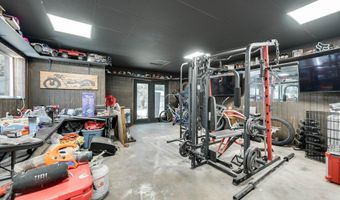 807 NW 4th St, Andrews, TX 79714