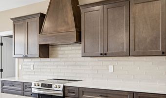 2610 Ponte Pl, Adel, IA 50003
