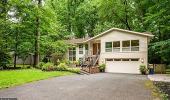 8313 STILL SPRING Ct, Bethesda, MD 20817