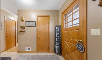 302 W Douglas St, Arlington, MN 55307