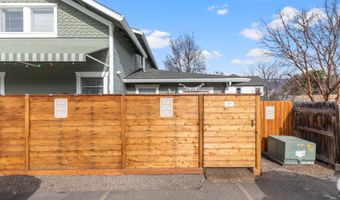 574 E Main St, Ashland, OR 97520