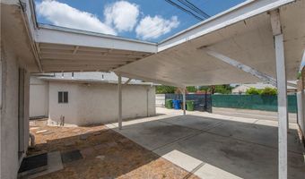 18063 Burbank Blvd, Encino, CA 91316