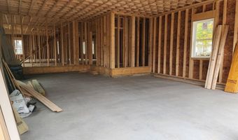 2 Eagle Perch Dr 16, Boscawen, NH 03303