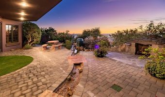 2458 Unicornio St, Carlsbad, CA 92009