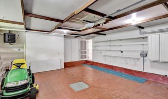 73 South St, Burlington, VT 05401