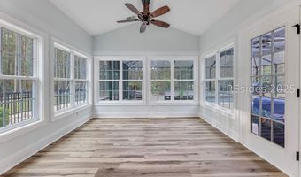 11 Bartons Run Dr, Bluffton, SC 29910