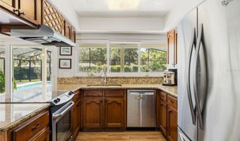 111 LITTLE OAK Ln, Altamonte Springs, FL 32714