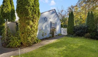 2 Preserved Arnold Ct, Lincoln, RI 02865