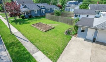 611 West St, Amherst, OH 44001