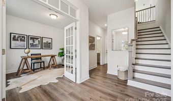 4148 Alexander View Dr, Charlotte, NC 28226