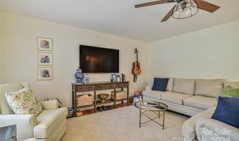 455 New Haw Creek Rd, Asheville, NC 28805