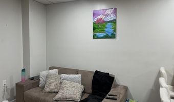 391 Coleman St, Bridgeport, CT 06604