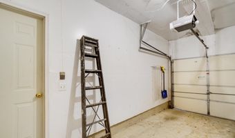 6490 TAYACK Pl, Alexandria, VA 22312