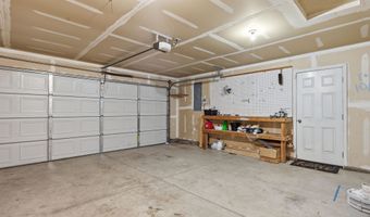 12612 W Pacific Ct, Airway Heights, WA 99001